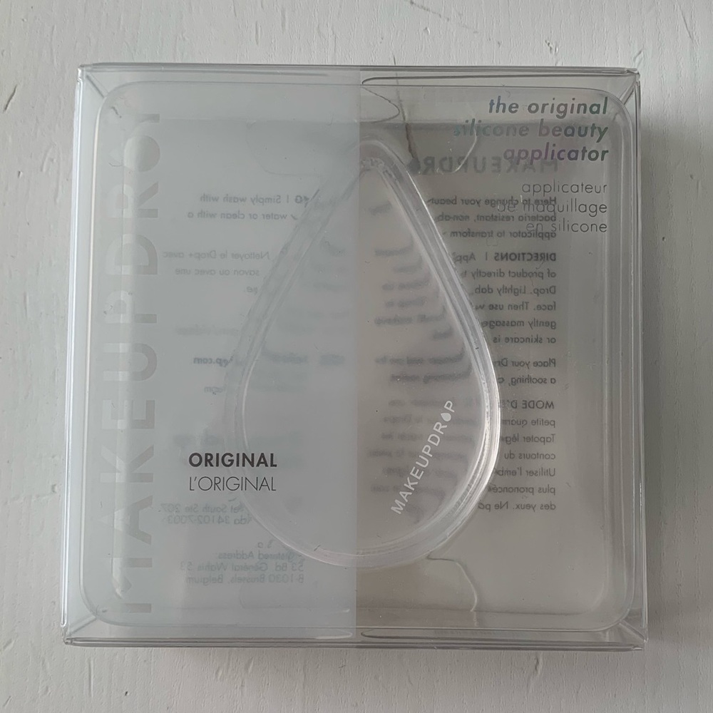BRAND NEW Makeupdrop